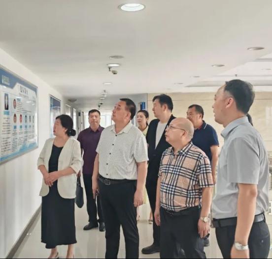Xiuzheng Group Delegation Visits Hengrui Technology for In-depth Inspection